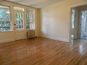 28 Quint Ave in Boston, MA - Building Photo - Building Photo