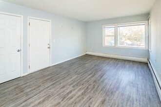 1709 N 26th Ave in Minneapolis, MN - Building Photo - Building Photo