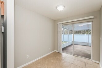 8636 Hawbuck St in Trinity, FL - Building Photo - Building Photo