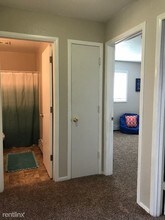 8621 Molanary Dr in Anchorage, AK - Building Photo - Building Photo