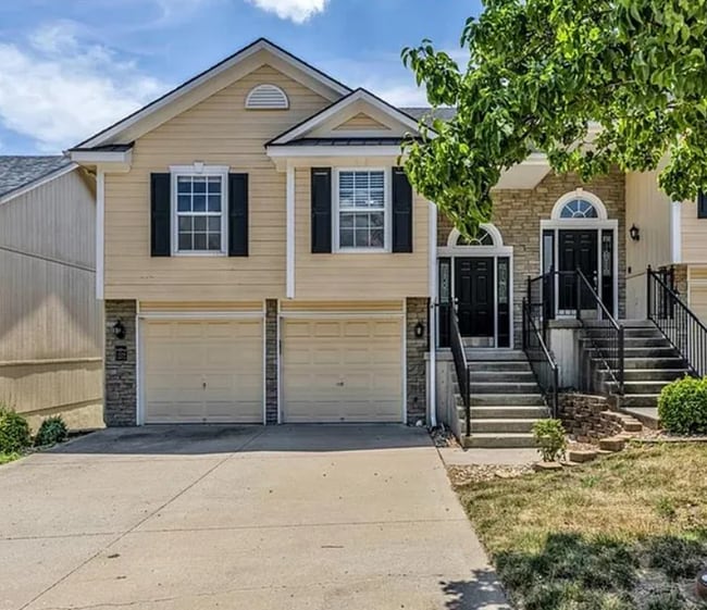 property at 1229 NW Ashley Dr