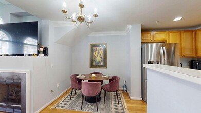 42252 Black Rock Terrace in Aldie, VA - Building Photo - Building Photo