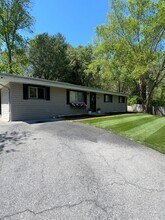 109 Cleveland Rd in Gray, TN - Building Photo - Building Photo