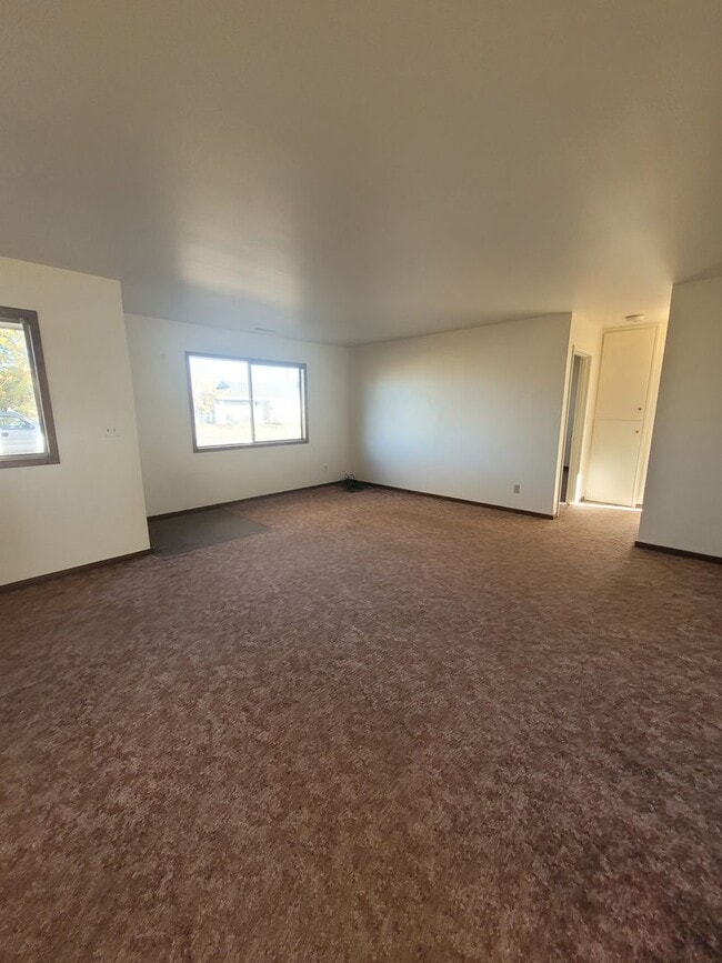 1234-1236 Mitchell Ave in Moses Lake, WA - Building Photo - Building Photo