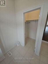 5 Abbey Cres in Barrie, ON - Building Photo - Building Photo