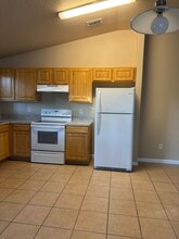 35 Brunswick Ln in Palm Coast, FL - Foto de edificio - Building Photo