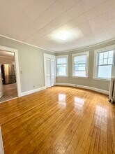 16-18-18 Park St in Waltham, MA - Building Photo - Building Photo