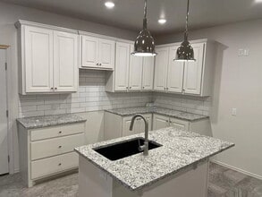 5704 Lehigh St in Lubbock, TX - Building Photo - Building Photo