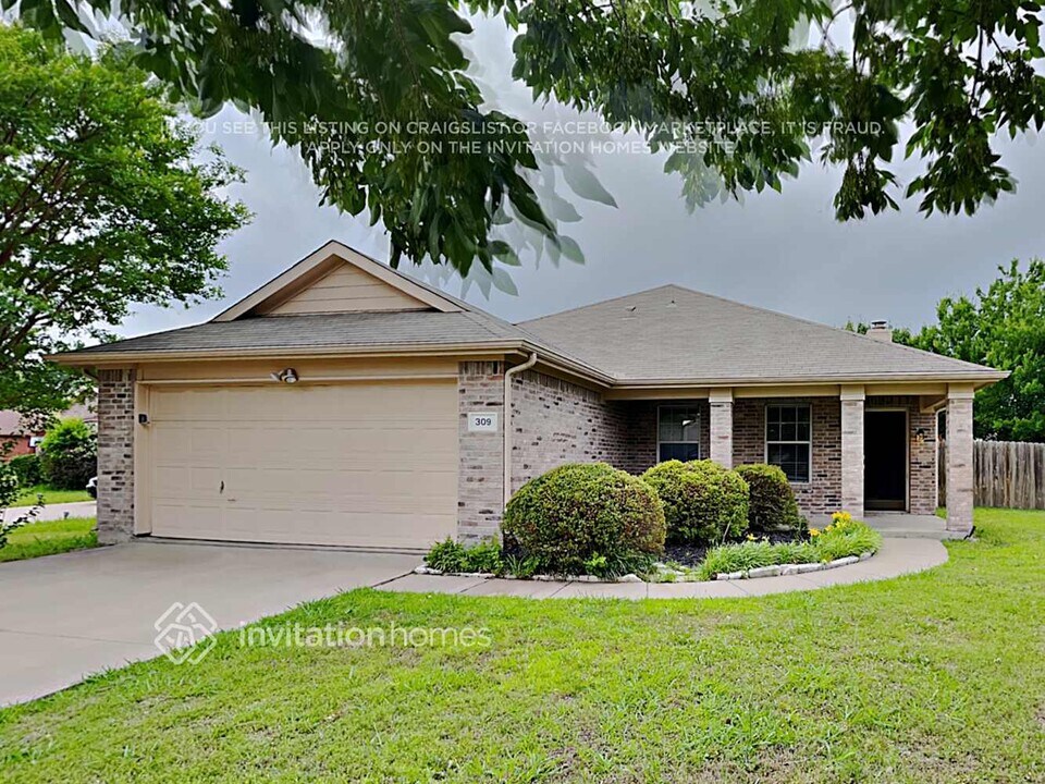309 Autumn Trail in Royse City, TX - Building Photo
