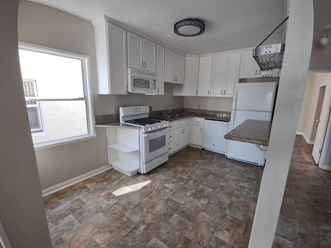 151 Ximeno Ave, Unit 151 Ximeno Ave in Long Beach, CA - Building Photo - Building Photo