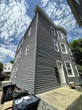 146 Webster Ave, Unit #3 in Cambridge, MA - Foto de edificio - Building Photo