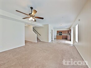 1024 Daniel Ln in Spring Hill, TN - Building Photo - Building Photo