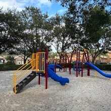 1543 Barcelona Way in Weston, FL - Building Photo - Building Photo