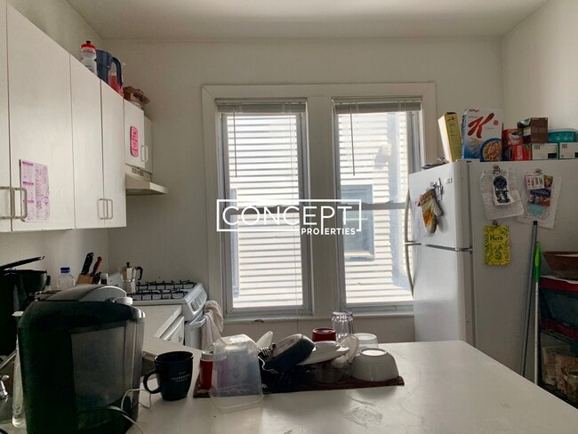 530 Cambridge St, Unit 3 in Boston, MA - Building Photo - Building Photo