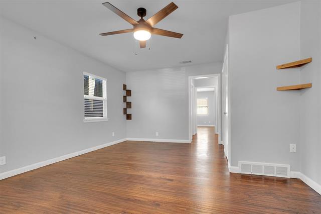 4929 Locke Ave in Fort Worth, TX - Building Photo - Building Photo