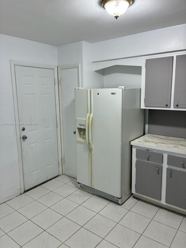 property at 1450 NE 191st St