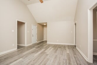 10742 Wellington Dr in Olive Branch, MS - Building Photo - Building Photo