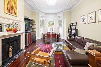 296 Commonwealth Ave in Boston, MA - Building Photo - Building Photo