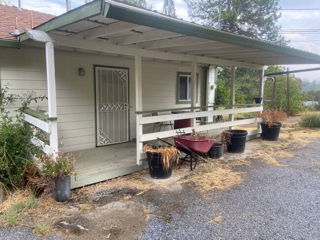 property at 3481 Forni Rd