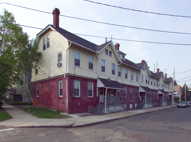 38 Front St in Chicopee, MA - Building Photo - Building Photo