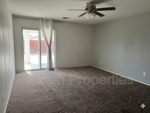 7391 W Solano Dr N in Glendale, AZ - Building Photo - Building Photo