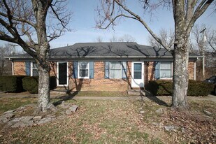 124 Henry Ct in Nicholasville, KY - Building Photo