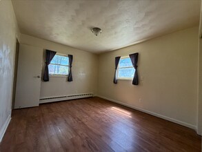 6007 Oran Ave in Kalamazoo, MI - Building Photo - Building Photo