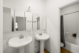 1111 Quinientos St in Santa Barbara, CA - Building Photo - Interior Photo