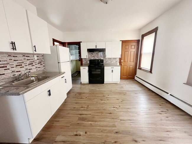 property at 218-222-222 Laurel St