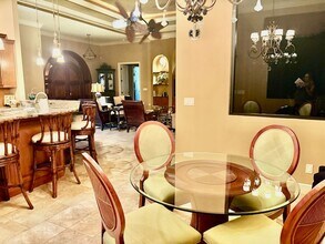 423 Swiss Ct in Marco Island, FL - Building Photo - Building Photo