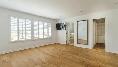 17273 Avenida de la Herradura in Los Angeles, CA - Building Photo - Building Photo