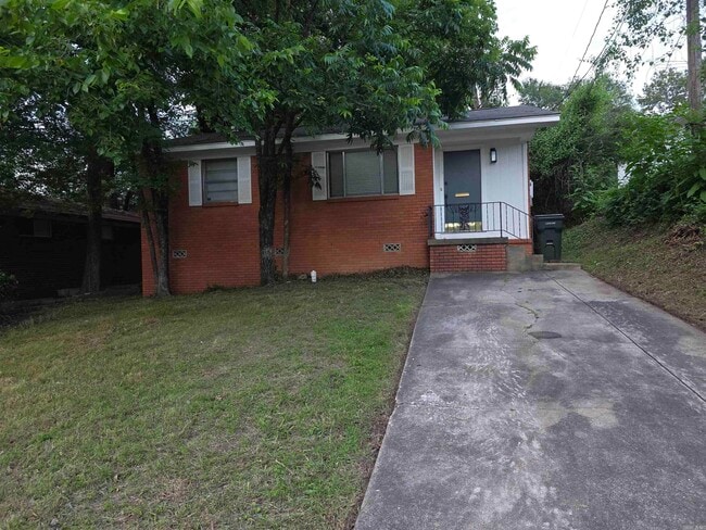 property at 123 N Jackson St