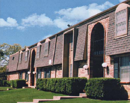 Sandy Oaks Apartments in Fort Worth, TX - Foto de edificio - Building Photo