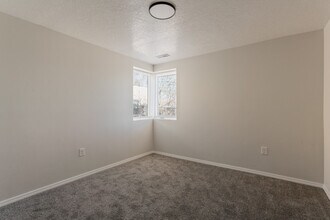 5002 La Cienega St NW in Albuquerque, NM - Building Photo - Building Photo