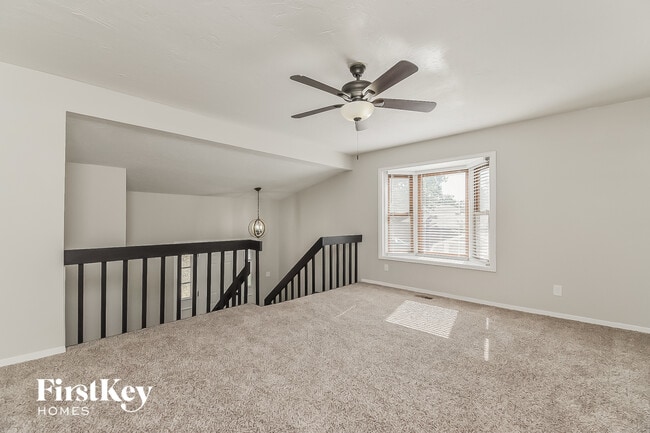 2273 Farnsworth Dr in Colorado Springs, CO - Building Photo - Building Photo