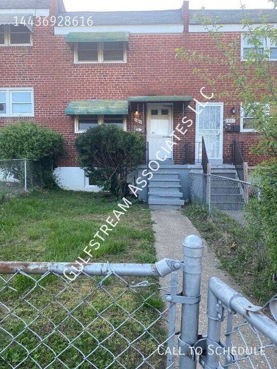 3804 W Bay Ave-Unit -Apt 2 in Baltimore, MD - Building Photo