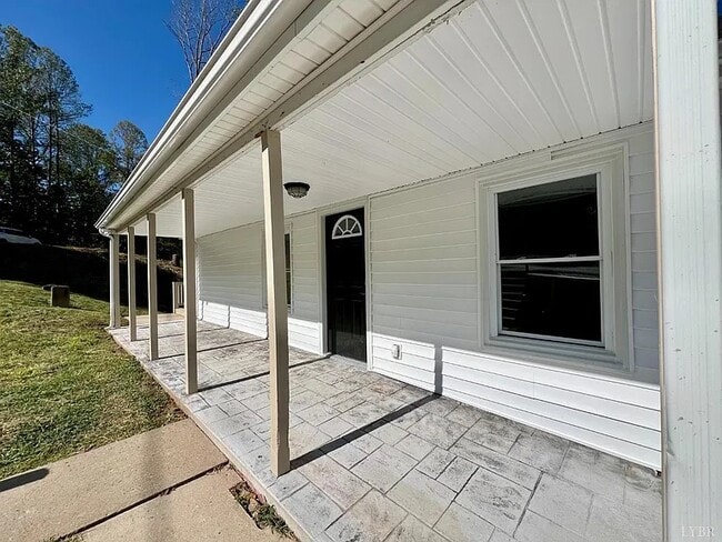 207 V.E.S. Rd in Lynchburg, VA - Building Photo - Building Photo