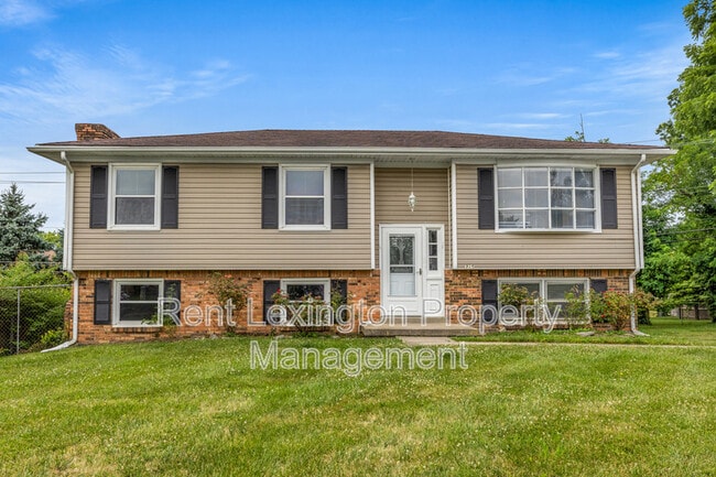 property at 315 S Eagle Creek Dr