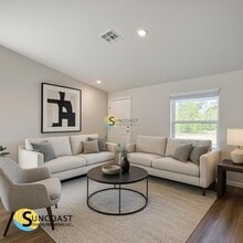 20241 Peachland Blvd in Port Charlotte, FL - Foto de edificio - Building Photo