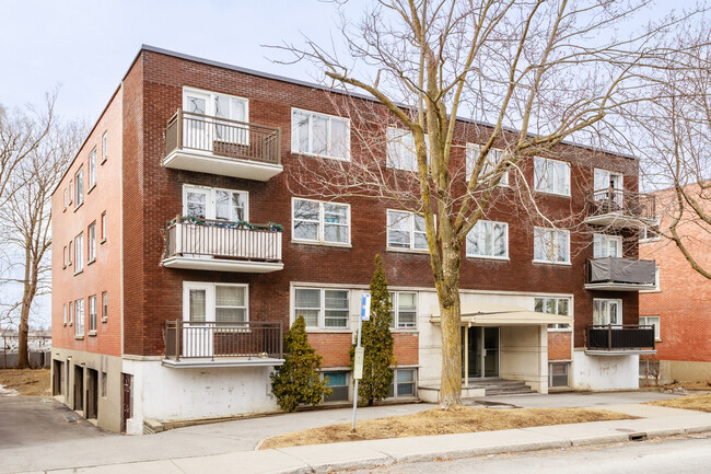 4040 Kindersley Av in Montréal, QC - Building Photo - Building Photo