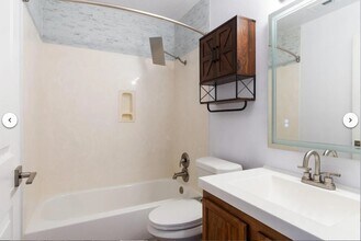 1400 Poppy Seed Ln in Austin, TX - Building Photo - Building Photo