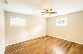 2228 Corbett Ave in Norfolk, VA - Building Photo - Building Photo