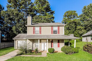 216 Inverness Trce in Riverdale, GA - Building Photo