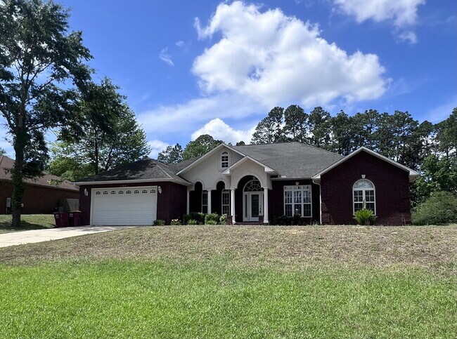 105 Par Ct in Crestview, FL - Building Photo - Building Photo