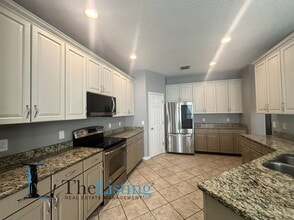 3795 Marietta Way in St. Cloud, FL - Building Photo - Building Photo