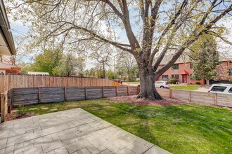 3342 N Harrison St in Denver, CO - Foto de edificio - Building Photo