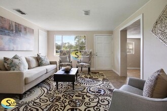 6907 Hafford Ln in Jacksonville, FL - Building Photo - Building Photo