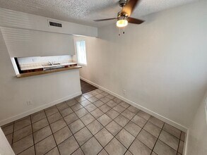 2036 Crawford St in North Las Vegas, NV - Building Photo - Building Photo