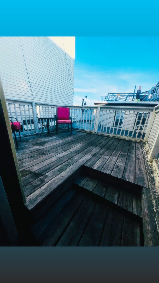 139 Princeton St, Unit 2 in Boston, MA - Building Photo - Building Photo