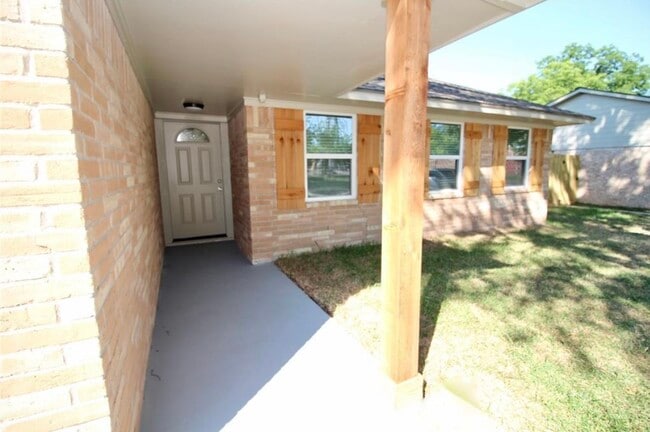 407 Morningside Dr in Friendswood, TX - Building Photo - Building Photo